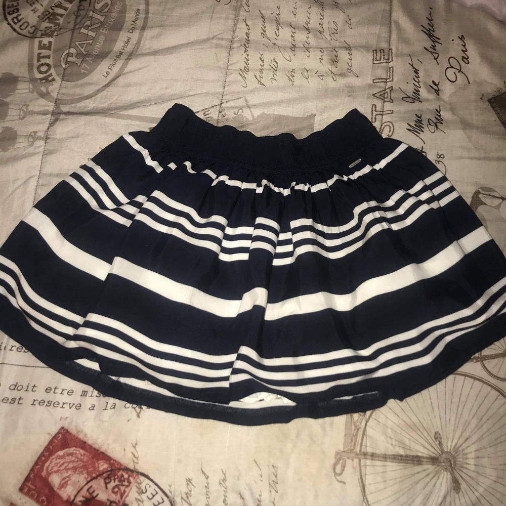 🧚🏽‍♀️Gilly Hicks Skirt